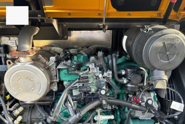 2021 - Volvo EC60E avec Tiltrotateur et Accessoires – Image 4
