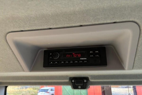 2021 - Volvo EC60E avec Tiltrotateur et Accessoires – Image 8