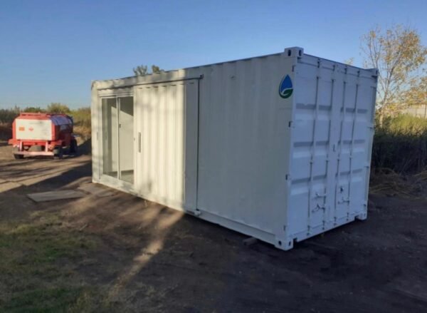 Conteneur de 20 Pieds avec Porte, Fenêtre et Salle de Bain KOMCF