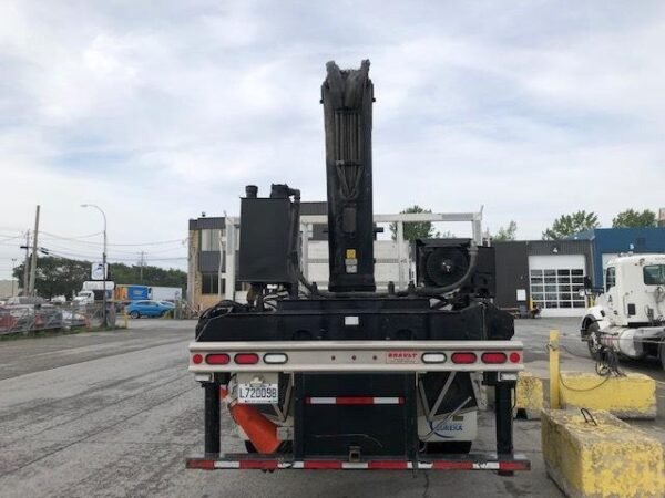 Peterbilt 384 2011 – Camion Plateau avec Grue Hiab 335 K4 – Image 5