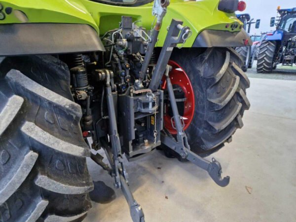 Tracteur CLAAS ARION 630 CIS – 2019 – 165 ch – 3 450 h – Image 4