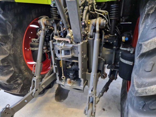 Tracteur CLAAS ARION 630 CIS – 2019 – 165 ch – 3 450 h – Image 5