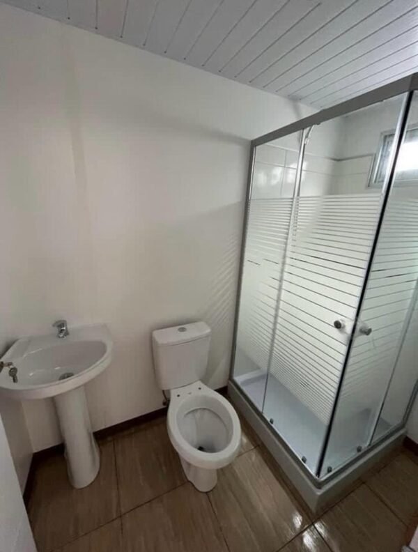 Conteneur 20 Pieds avec Porte et Fenêtre HC-K1 – Image 9