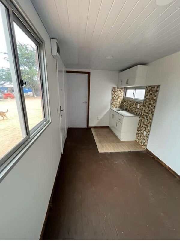 Conteneur 20 Pieds avec Porte et Fenêtre HC-K1 – Image 10